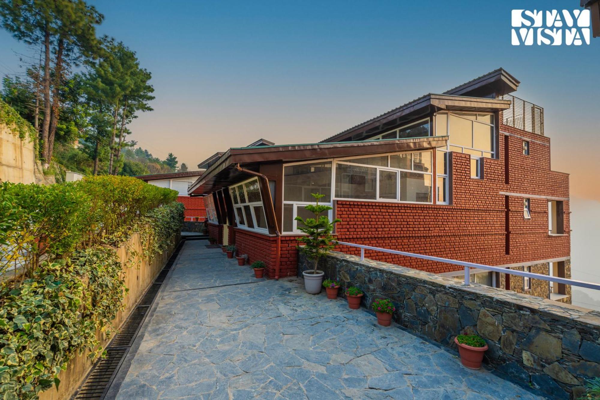 Stayvista At Orchards - Elysium Estate With Wifi, Bonfire 심라 외부 사진